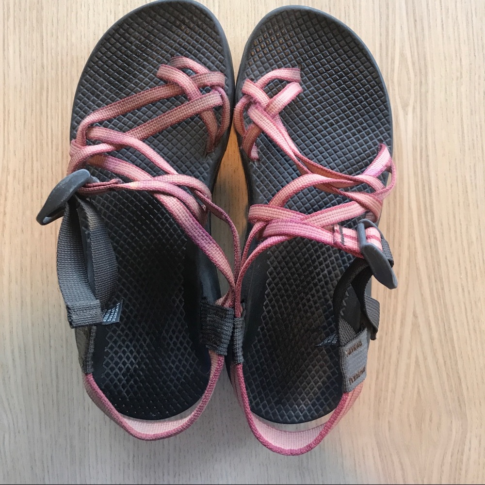 Pink and red chacos!!